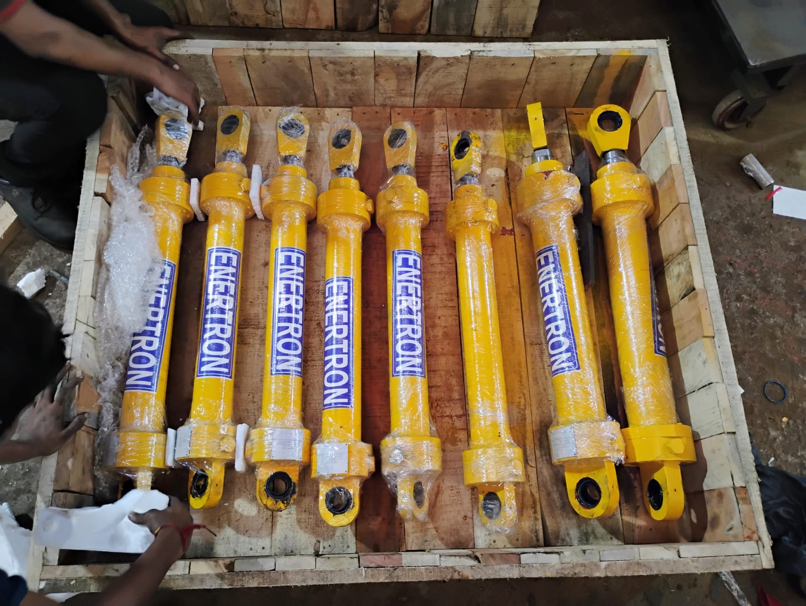 Hydraulic Cylinders
