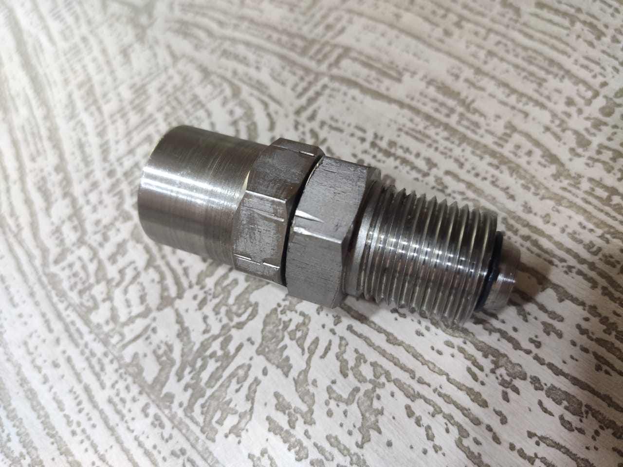 Swivel joint